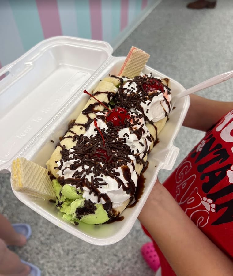Fruit & Sundaes